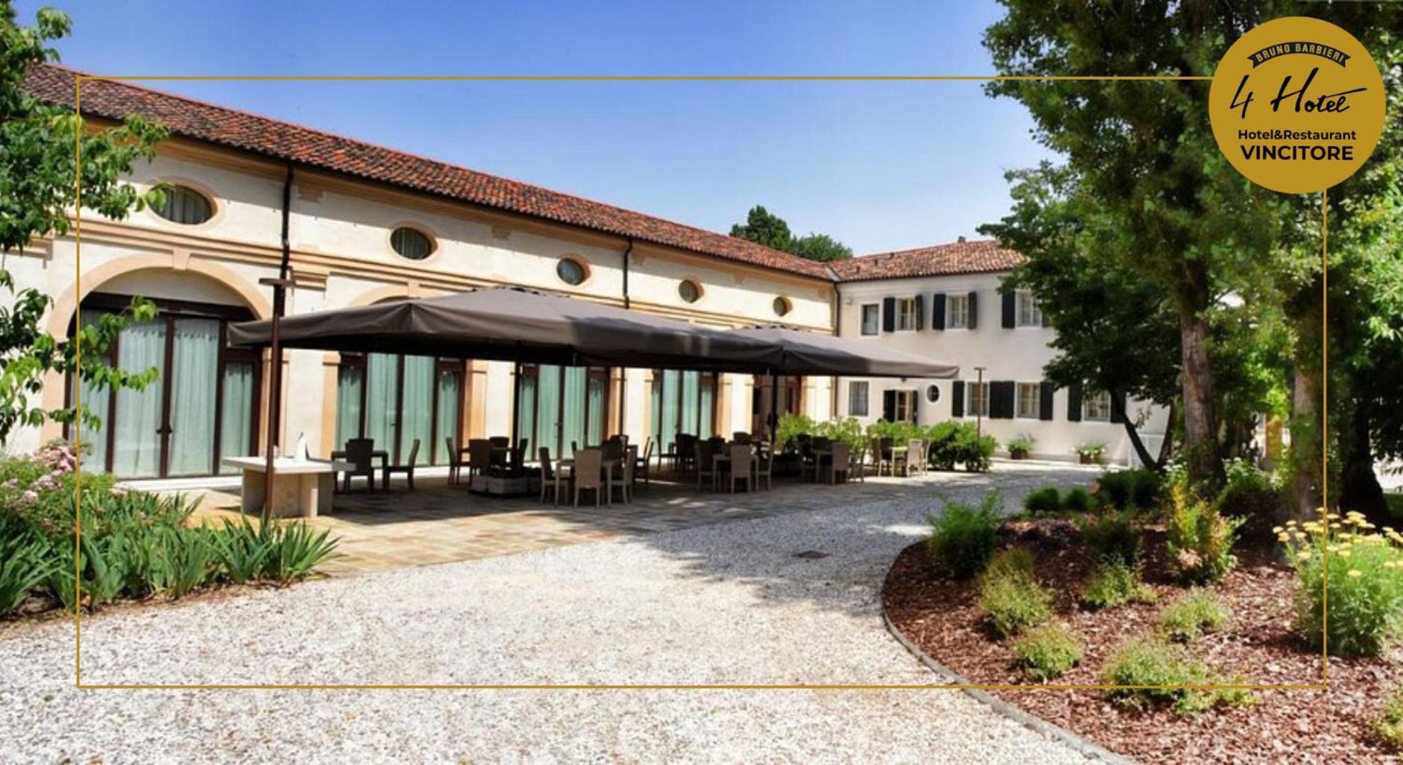 Hotel Ristorante Magia Del Brenta Fiesso D'artico Exterior photo