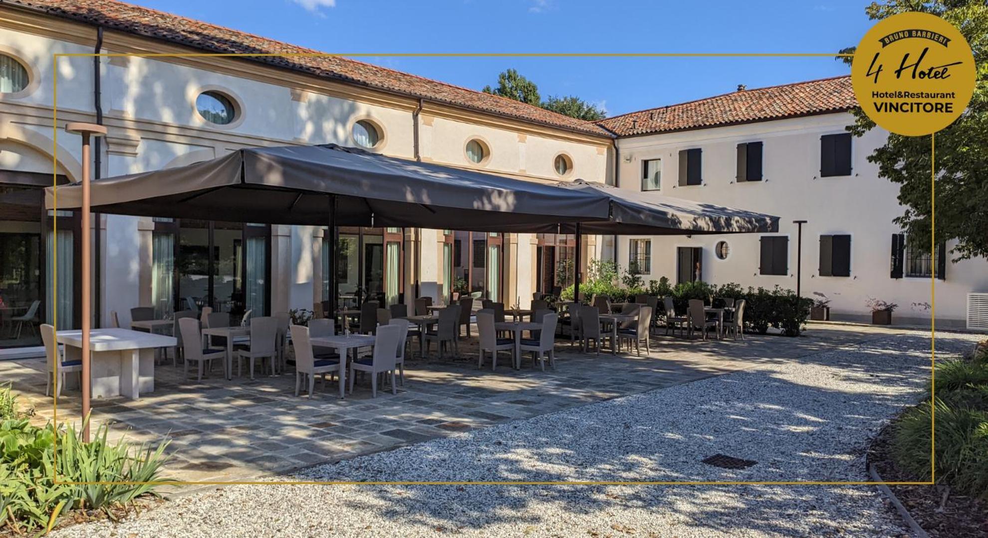Hotel Ristorante Magia Del Brenta Fiesso D'artico Exterior photo
